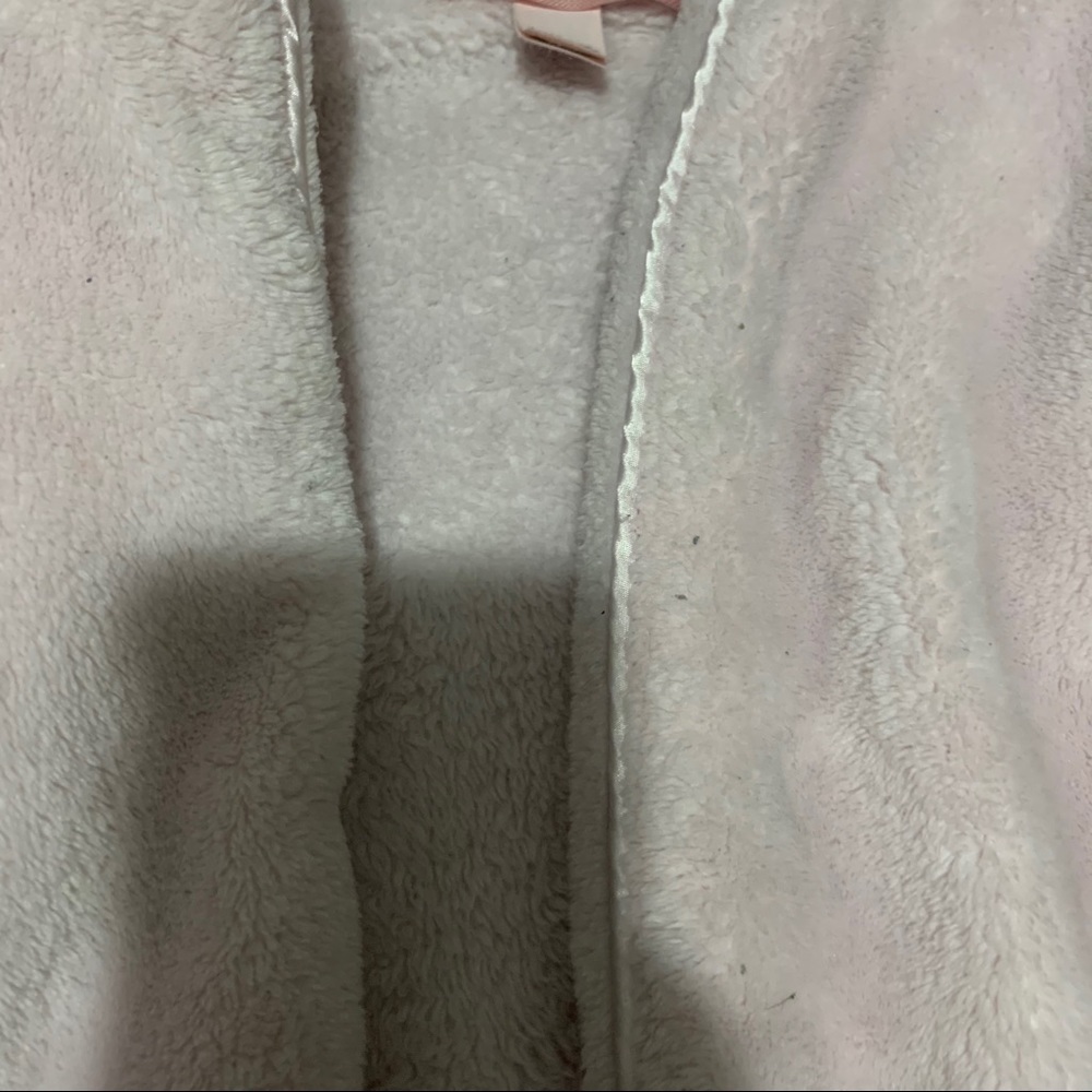 Women's Pink Fleece Robe - Picture 7 of 12